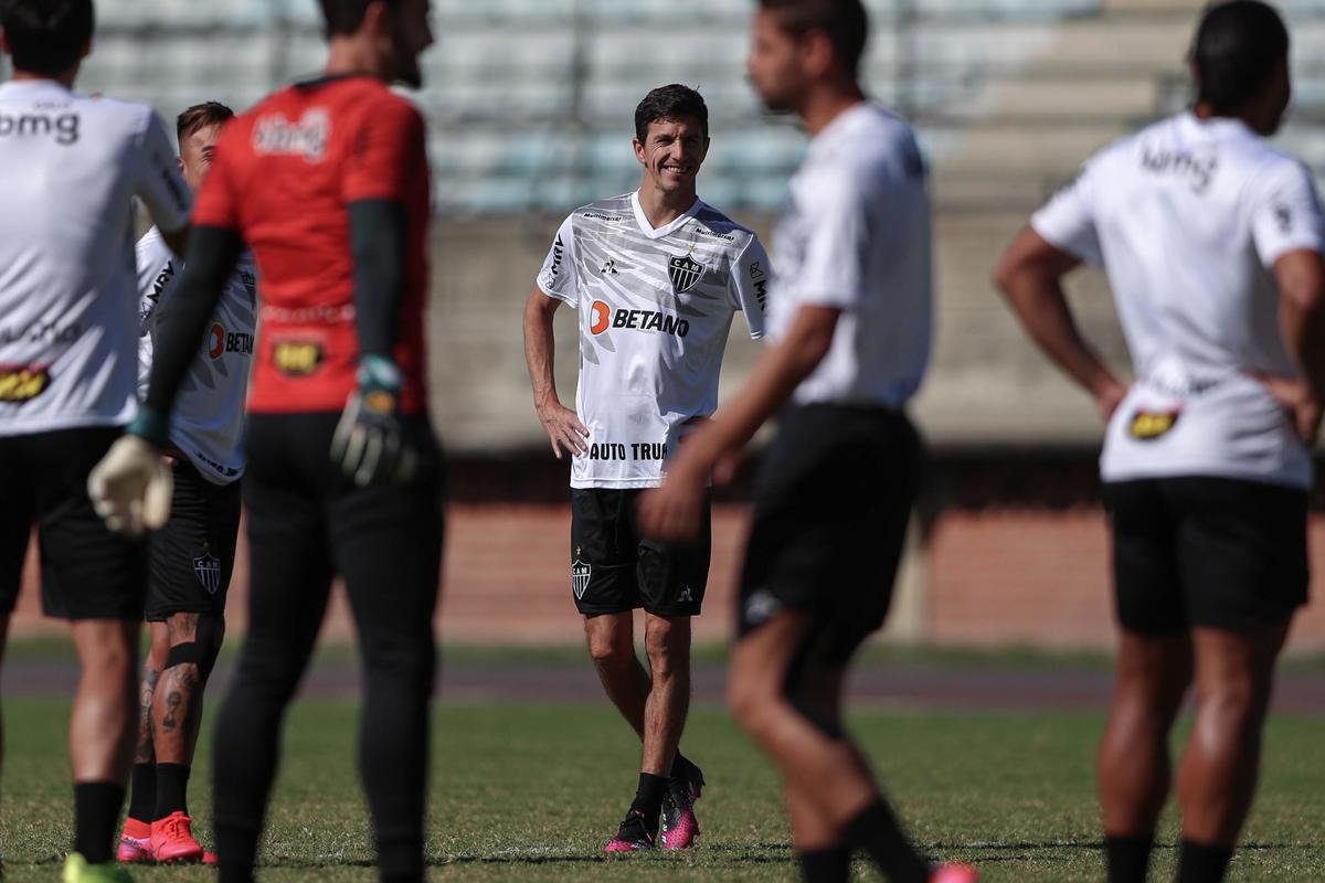 Atlético teve atividade no Estádio Olímpico Brígido Iriarte, em Caracas, antes da estreia na Libertadores
