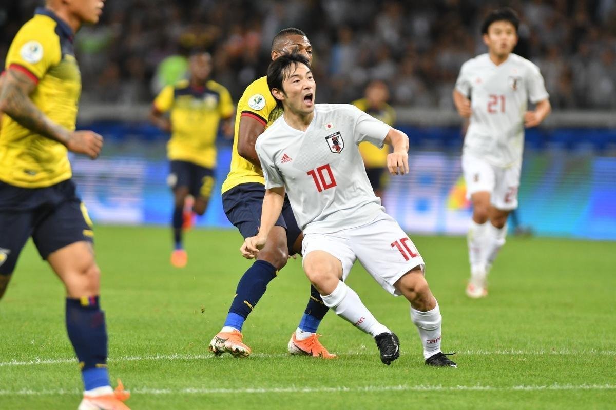 Equador e Japo se enfrentaram no Mineiro pela terceira rodada do Grupo C da Copa Amrica