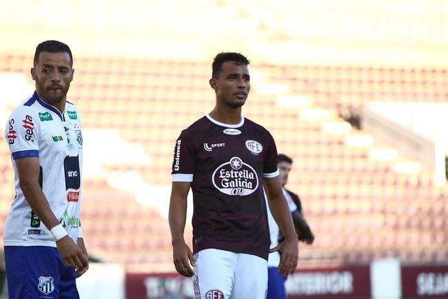 Ferroviria venceu com trs gols de Michel, dois de Welinton Torro (ex-Cruzeiro), um de Bruno Xavier, um de Tony (ex-Amrica) e um de Jhoninha