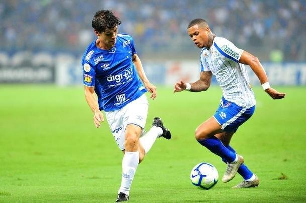 Fotos do duelo entre Cruzeiro e Ava, no Mineiro, pela 33 rodada do Campeonato Brasileiro