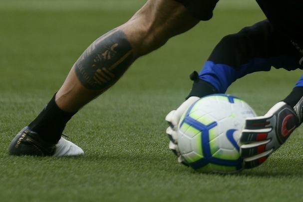 Fotos da vitória do Botafogo sobre o Atlético, por 2 a 1, no Engenhão, pela 18ª rodada do Brasileiro