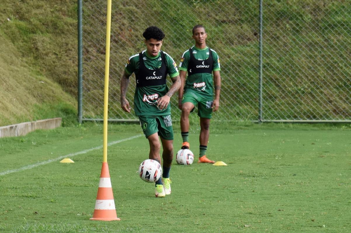 Fotos do treino do Amrica nesta segunda-feira (07/02) no CT Lanna Drumond
