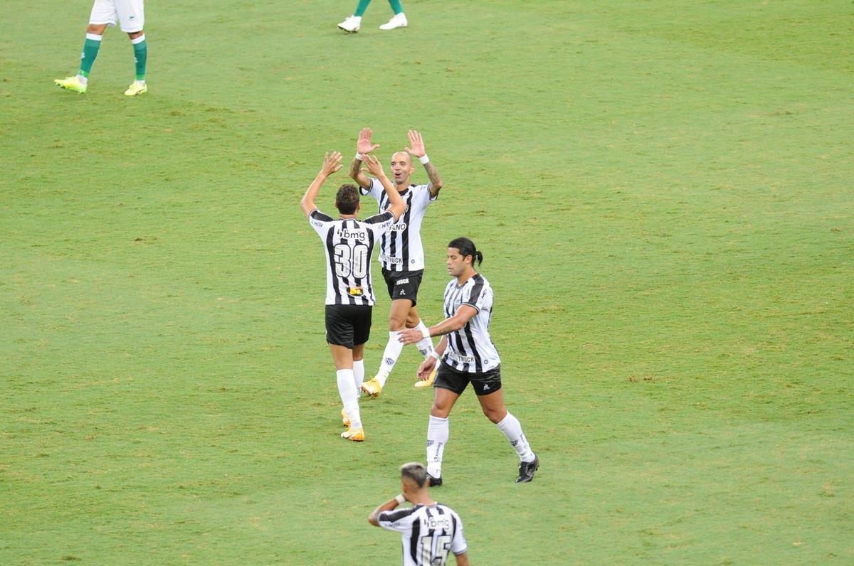 Tardelli fechou a vitria do Atltico sobre o Uberlndia por 4 a 0