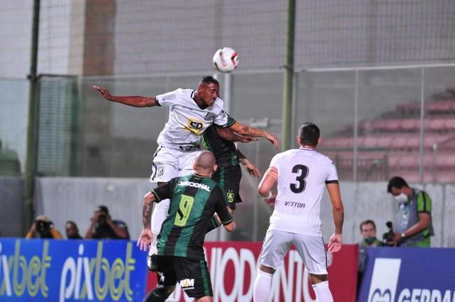 Amrica e Democrata-GV se enfrentaram no Independncia pela 2 rodada do Campeonato Mineiro