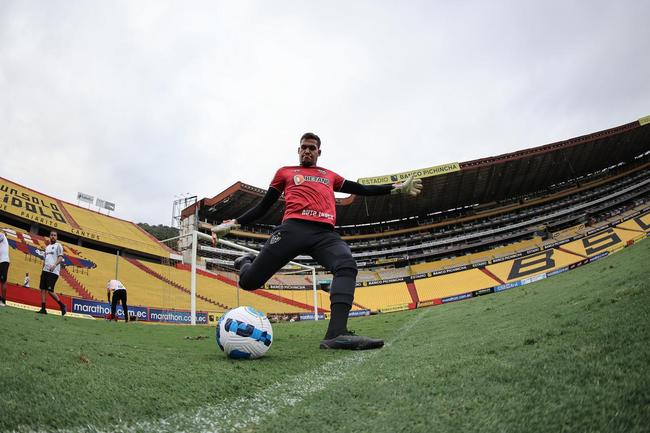 Atlético treina em Guayaquil antes do jogo contra o Emelec
