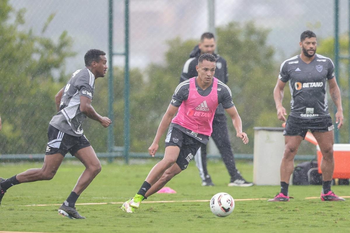 Treino do Atltico na Cidade do Galo, na manh desta tera-feira (24/1).