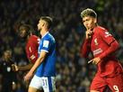 Liverpool atropela Rangers com show de Salah e Firmino na Champions League