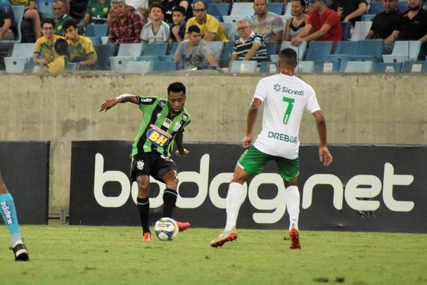 América e Cuiabá se enfrentaram na Arena Pantanal, pela Série B