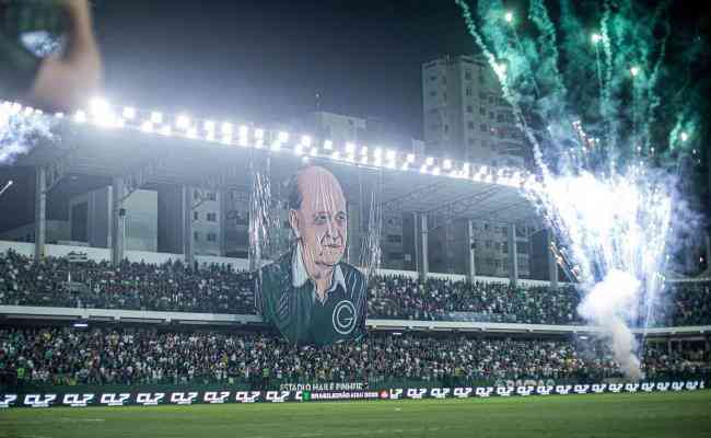 Goiás manda seus jogos no estádio Hailé Pinheiro, a popular Serrinha