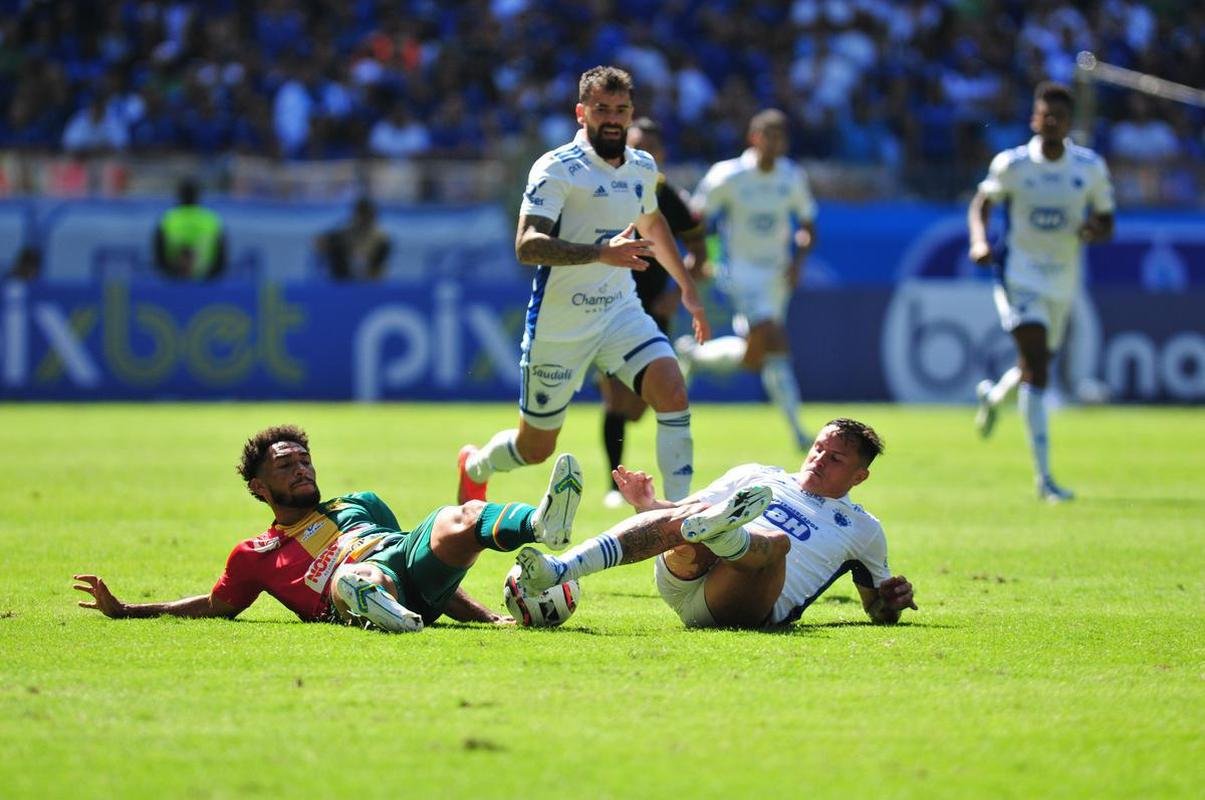 Veja fotos do jogo Cruzeiro x Sampaio Corra, no Mineiro