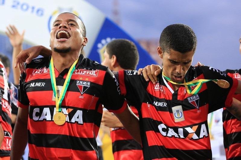 O Atltico-GO saiu da quarta posio nas 19 primeiras rodadas da Srie B, com 33 pontos, para o primeiro lugar, ao trmino da competio, com 76. No returno, a equipe obteve 75,4% de aproveitamento - 13 vitrias, quatro empates e duas derrotas. Jnior Viosa fez 10 gols e foi o artilheiro do Drago no campeonato.