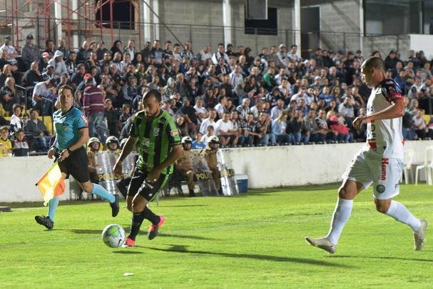 América venceu o Operário por 2 a 0, no Paraná, e avançou na Copa do Brasil