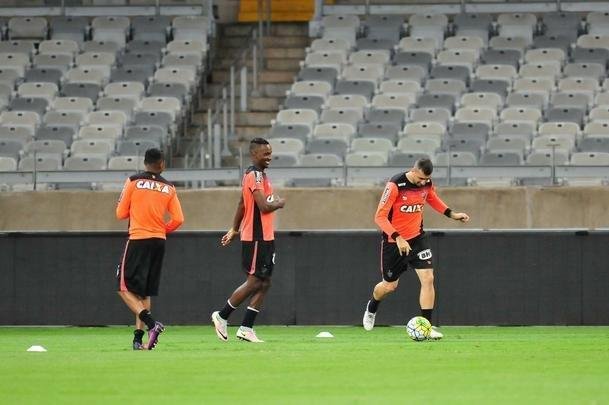 Imagens do treino do Atltico no Mineiro
