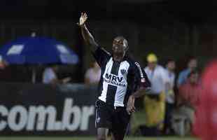 61 - Marcelinho - 2004/2005 - 11 jogos / 1 gols - 0,09 por jogo
