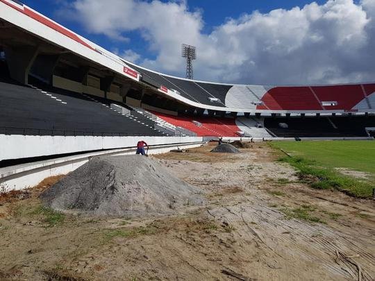 Estreia do Arruda na temporada 2020 acontece no sbado, s 19h, em um jogo do Santa Cruz pelo Campeonato Pernambucano, contra o Petrolina. Equipe corre contra o tempo para finalizar pintura e obra a tempo do jogo.