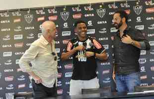 Elias foi apresentado no Galo e admitiu sonho de conquistar a Libertadores e de ir  Copa de 2018
