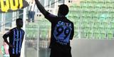 Fred cumprimentou os jogadores do Cruzeiro e, depois, foi saudado pela torcida atleticana