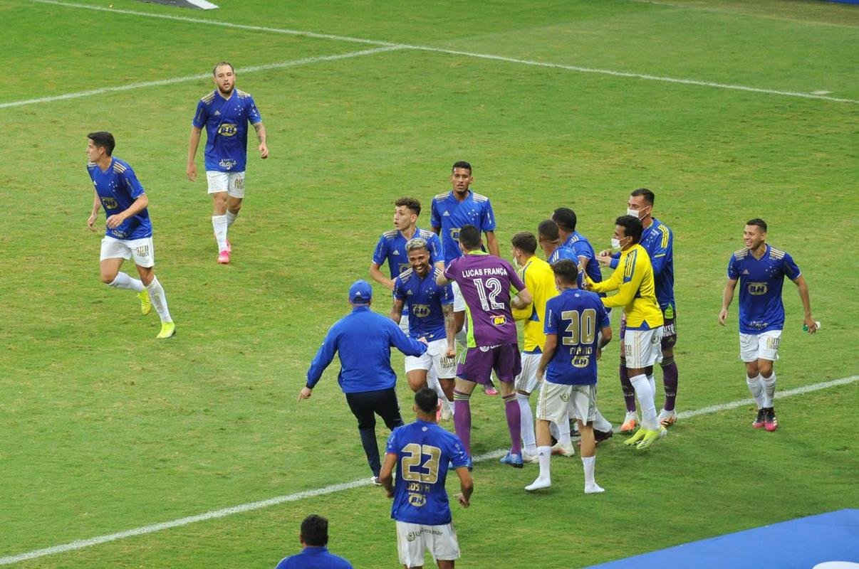 No Mineiro, Cruzeiro e Gois duelam pela terceira rodada da Srie B do Campeonato Brasileiro