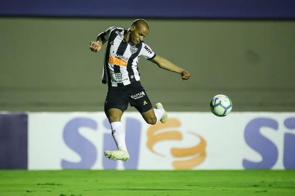 Fotos do duelo entre Goiás e Atlético, no Serra Dourada, em Goiânia, pela 12ª rodada do Brasileiro