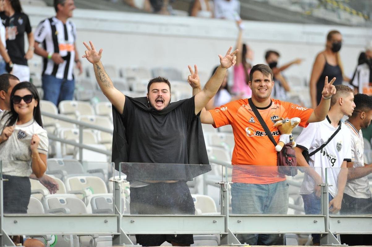 Fotos da torcida do Atltico, no Mineiro, durante a partida de volta da semifinal do Campeonato Mineiro, contra a Caldense