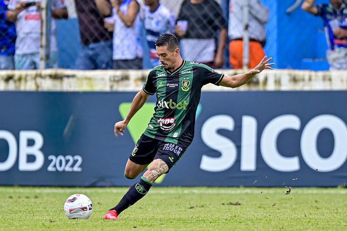 O Amrica visitou a URT, neste sbado (19), no estdio Zama Maciel, em Patos de Minas, para confronto vlido pela 8 rodada do Campeonato Mineiro. 