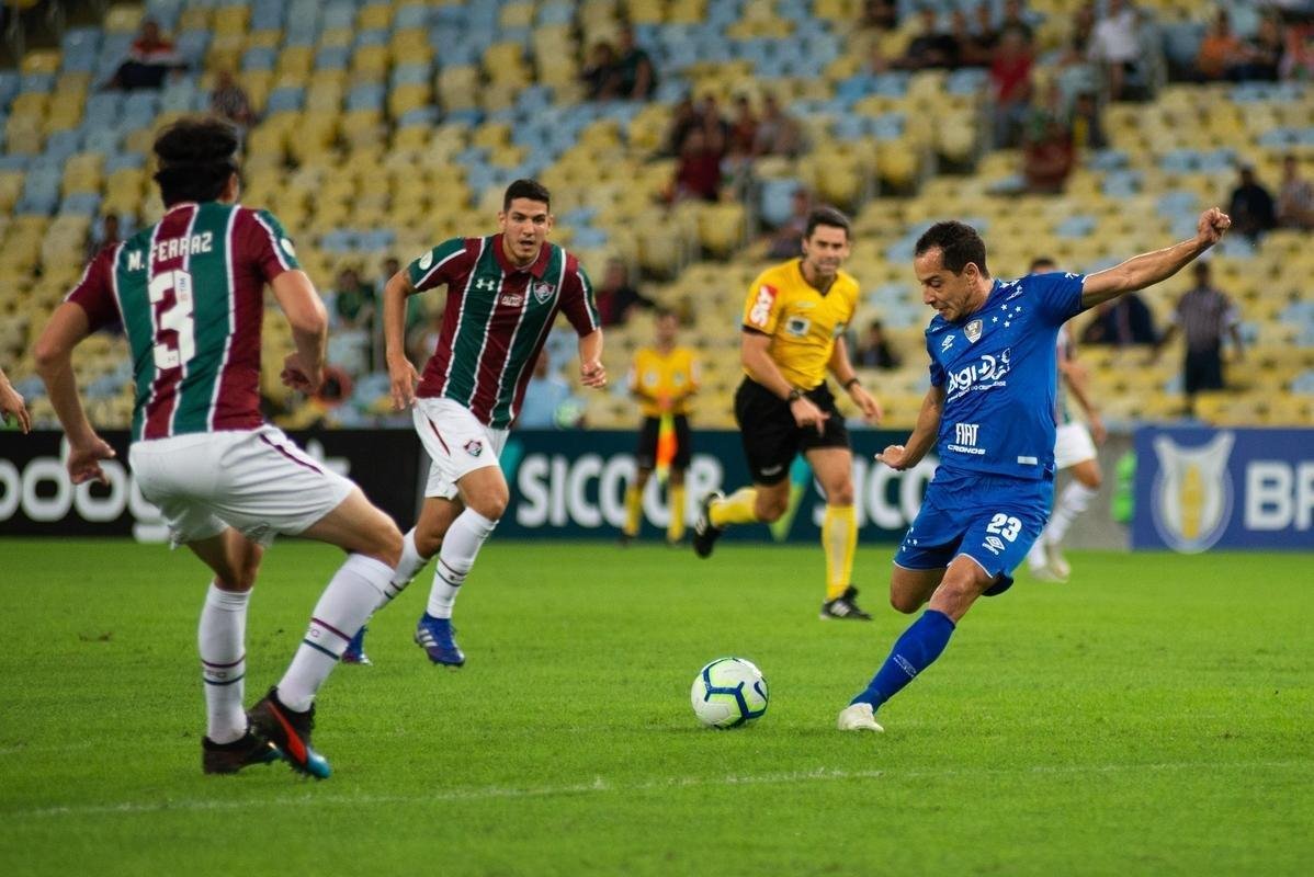 Equipes se enfrentaram neste sbado, no Maracan, pela quinta rodada do Brasileiro