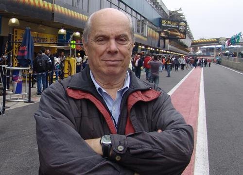 Comentarista Edgard de Mello Filho renovou com o Grupo Fox