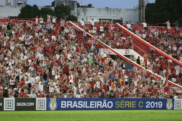 Diante dos potiguares, este foi o primeiro empate do Náutico jogando nos Aflitos. O campo alvirrubro contou com um público de 3.994 pessoas
