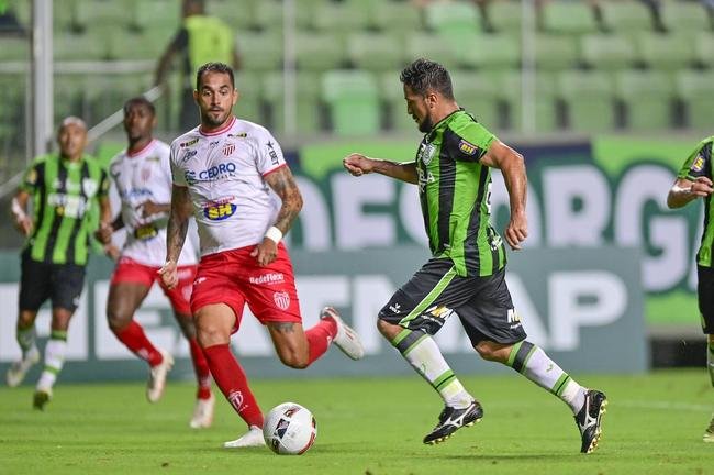 Amrica e Villa Nova se enfrentaram pelo Campeonato Mineiro