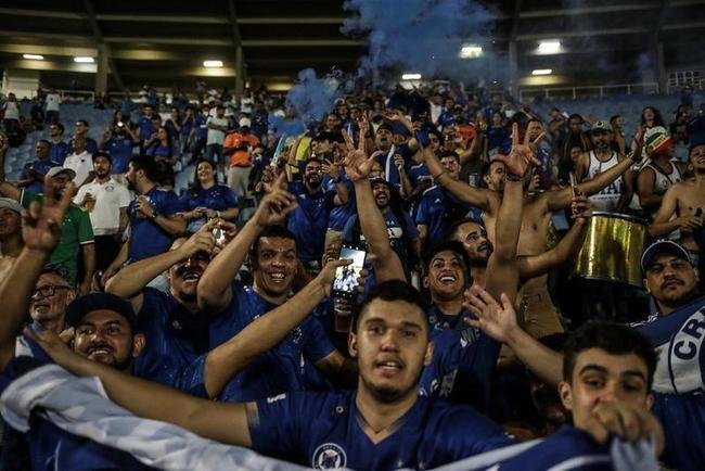 Sampaio Corra x Cruzeiro, no estdio Castelo, em So Lus-MA, pela 27 rodada da Srie B do Campeonato Brasileiro