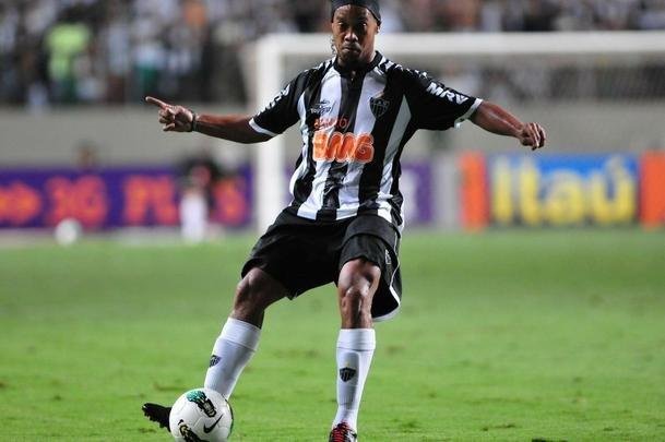 Uniforme principal do Atltico em 2012