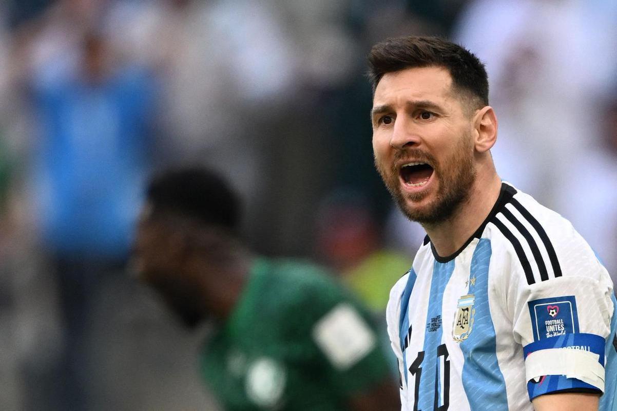 Argentina perdeu por 2 a 1, de virada, para a Arbia Saudita na estreia da Copa do Mundo
