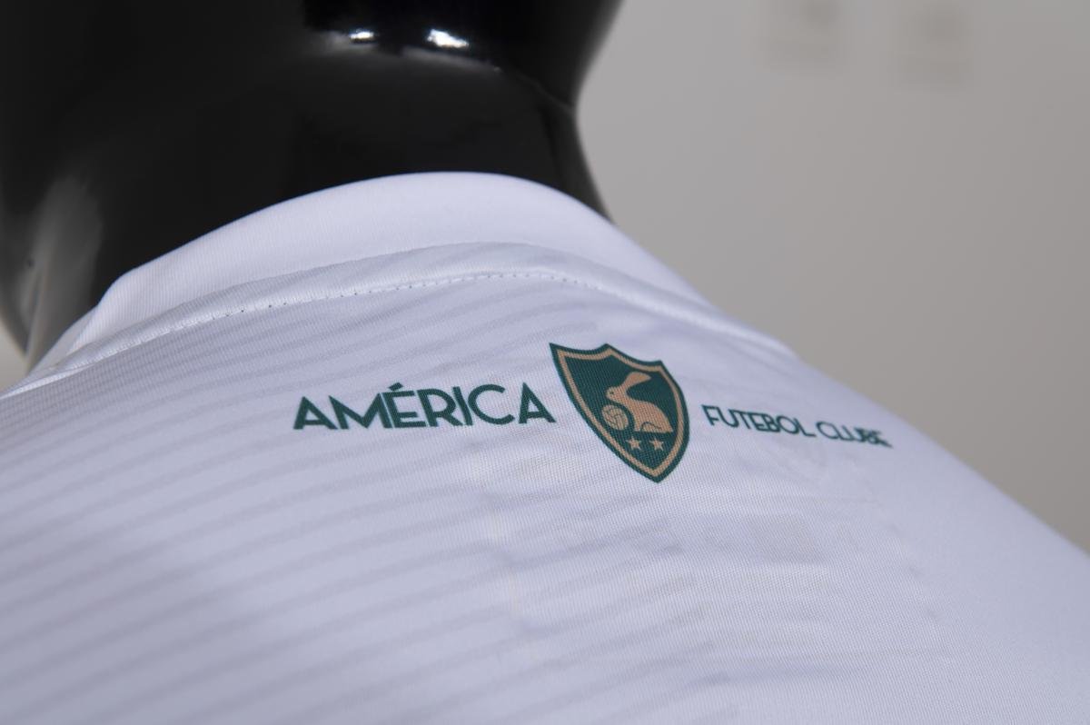 Amrica divulgou fotos de sua nova coleo de uniformes da fornecedora Sparta
