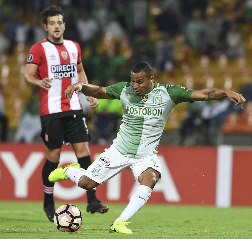 Campeo da Libertadores em 2016, meia Macnelly Torres,  Atltico Nacional,  o arquiteto da equipe verdolaga