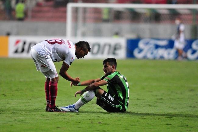 Amrica tomou a virada do Tolima nos acrscimos e ficou em situao complicada no Grupo D da Copa Libertadores