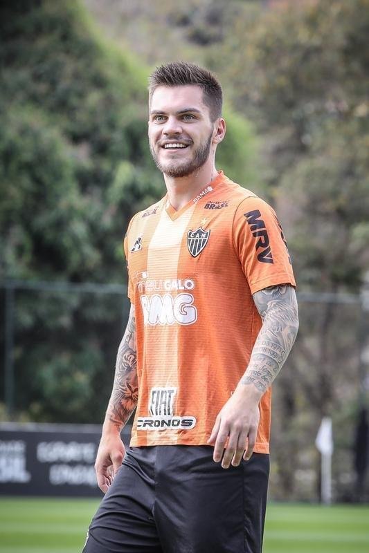 Fotos do treino do Atltico neste sbado, na Cidade do Galo. O tcnico Rodrigo Santana deve escalar o time com Wilson; Patric, Igor Rabello, Rver e Fbio Santos; Jair e Elias; Char, Vincius e Cazares; Ricardo Oliveira
