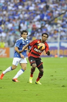 Galeria de fotos do jogo entre Cruzeiro e Flamengo, no Mineiro, pela 19 rodada do Brasileiro
