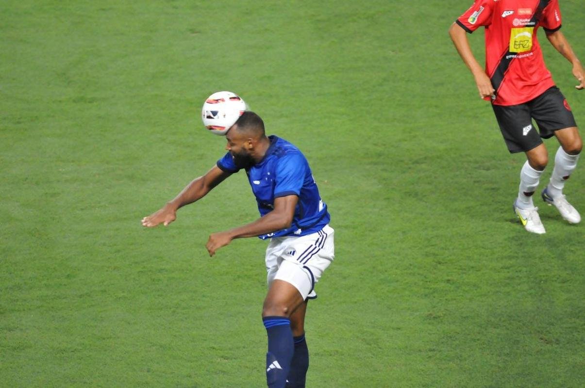 Cruzeiro x Pouso Alegre: fotos do jogo no estdio Independncia, em Belo Horizonte, pelo Campeonato Mineiro