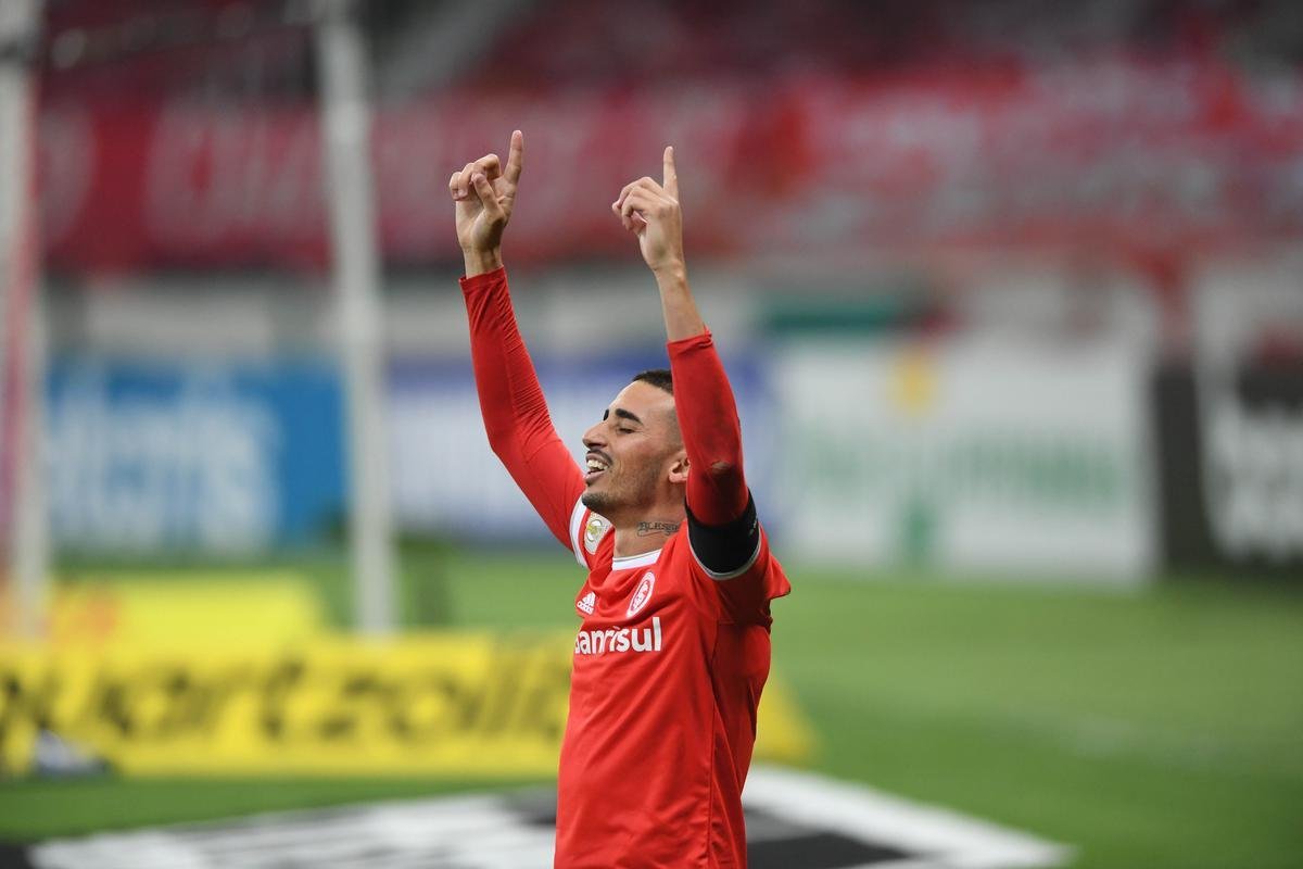 Equipes se enfrentaram neste sbado, no Beira-Rio, em Porto Alegre