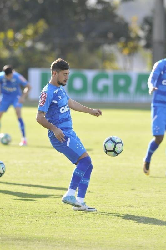 Imagens do treino do Cruzeiro nesta tera-feira (25/07) na Toca da Raposa II