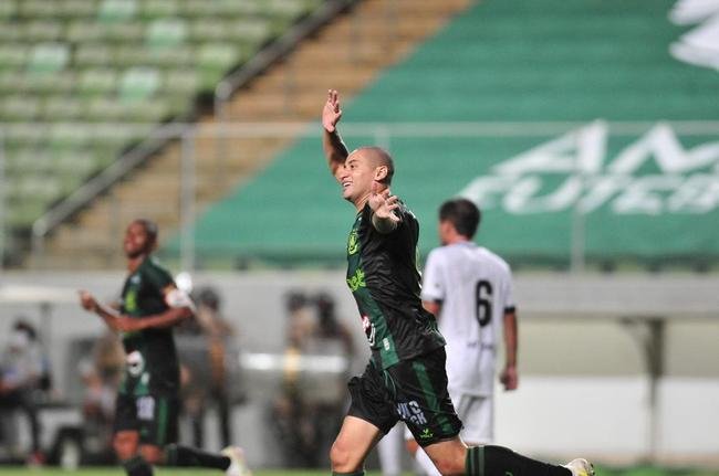 Amrica e Democrata-GV se enfrentaram no Independncia pela 2 rodada do Campeonato Mineiro