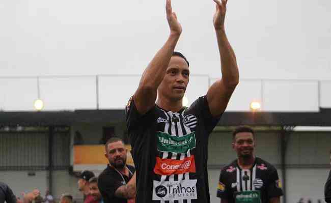 Ricardo Oliveira participou de sete jogos do Athletic no Mineiro