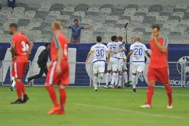 Cruzeiro vence Boa Esporte e segue invicto e lder do Campeonato Mineiro 