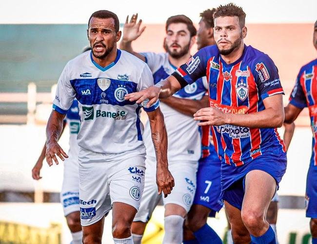 Confiana: 9 jogos, 3 vitrias, 3 empates e 3 derrotas. Atuou pelo Campeonato Sergipano, Copa do Nordeste e Copa do Brasil, torneio em que foi eliminado na primeira fase.