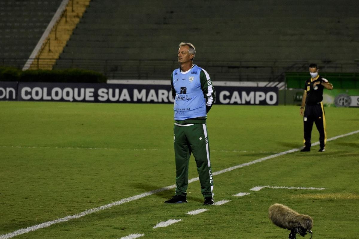 América e Guarani se enfrentaram no Brinco de Ouro, pela 32ª rodada da Série B
