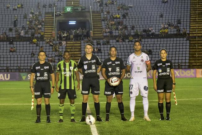 Ipatinga x América: fotos do jogo pela sexta rodada do Mineiro