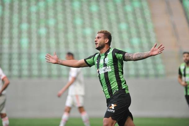 Fotos de Amrica x Flamengo, no Independncia, pela 21 rodada do Brasileiro