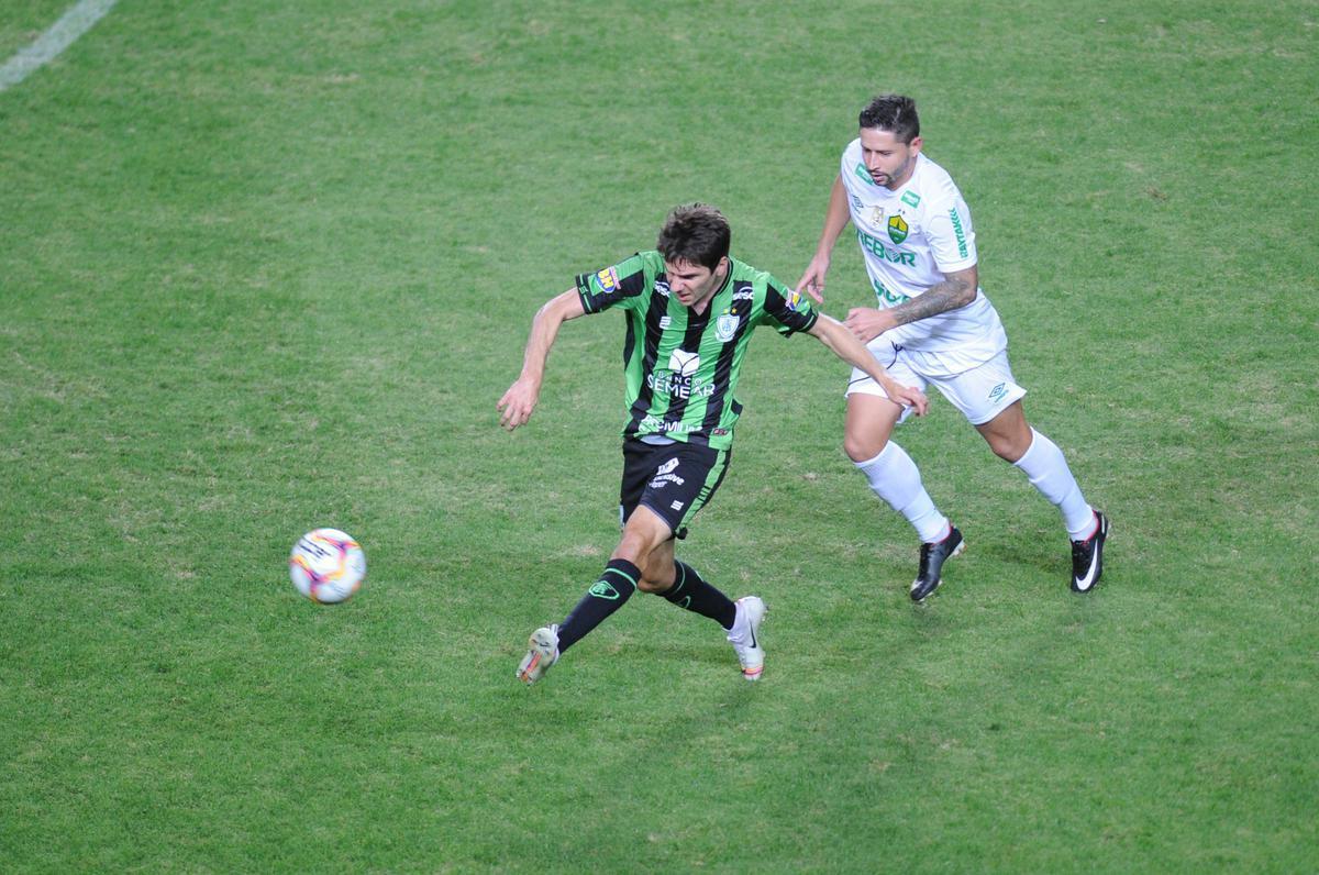 Fotos do jogo entre Amrica e Cuiab, no Independncia, em Belo Horizonte, pela segunda da Srie B do Brasileiro