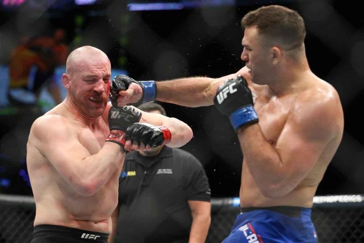 Patrick Cummins venceu Gian Villante por deciso dividida 