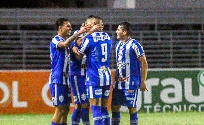 Em casa, CSA venceu o N�utico em confronto direto para fugir da degola 